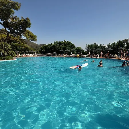 Semesteranläggning (resort) Club Nimara