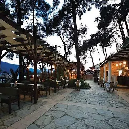 Club Nimara منتجع مرمريس